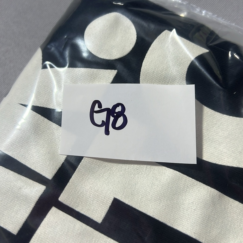 Nike dri fit tee - Picture 7 of 7